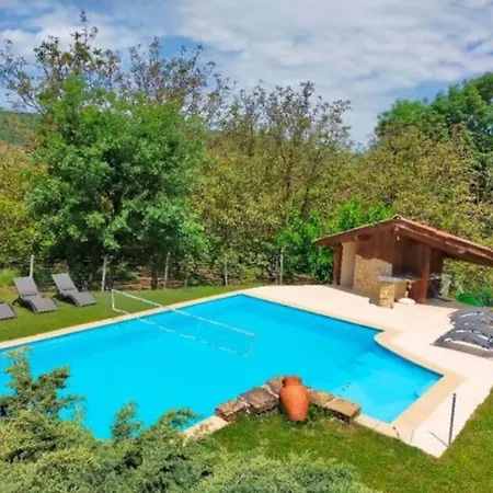 Large Country Montagne (Isere)